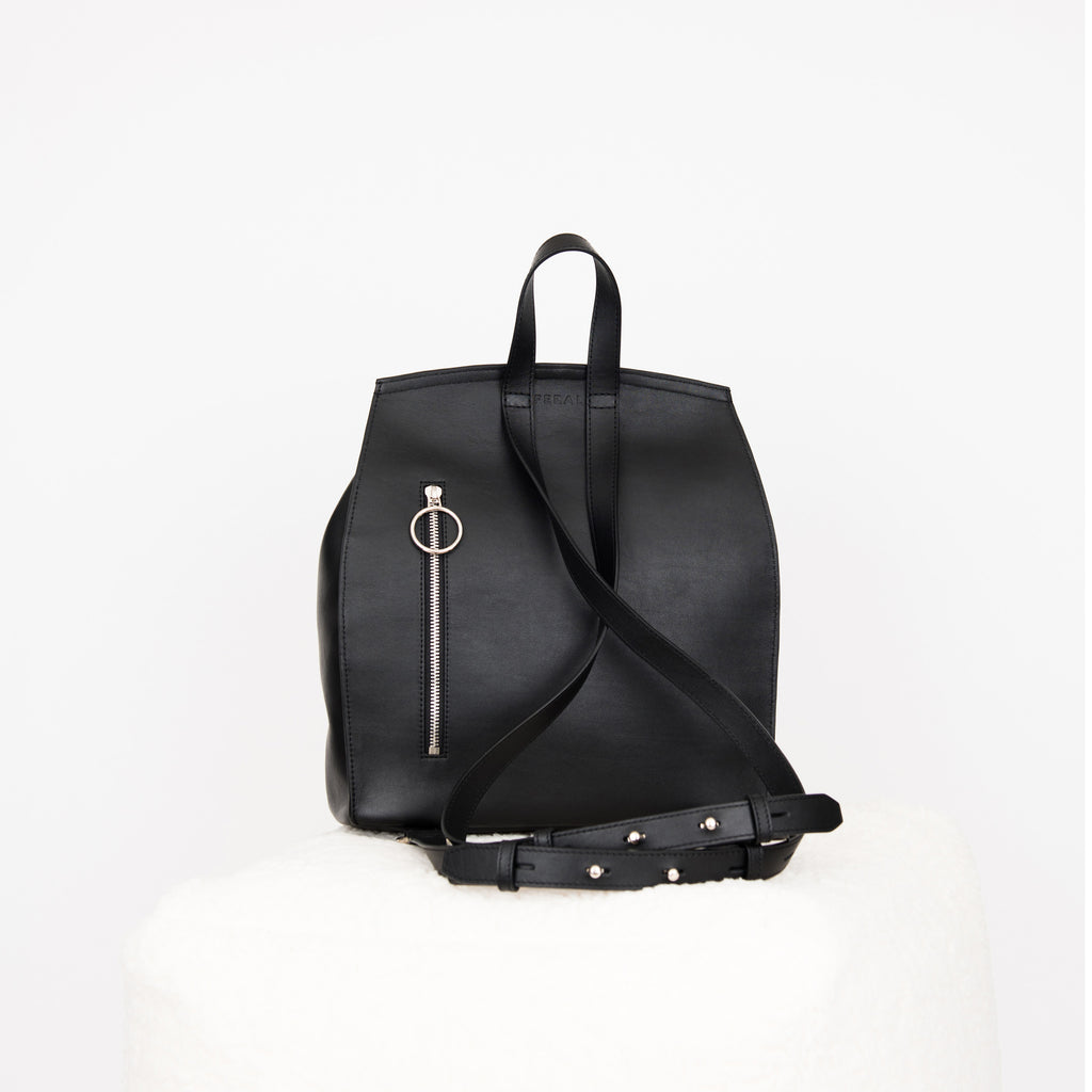 No. 5 Curve Black Backpack